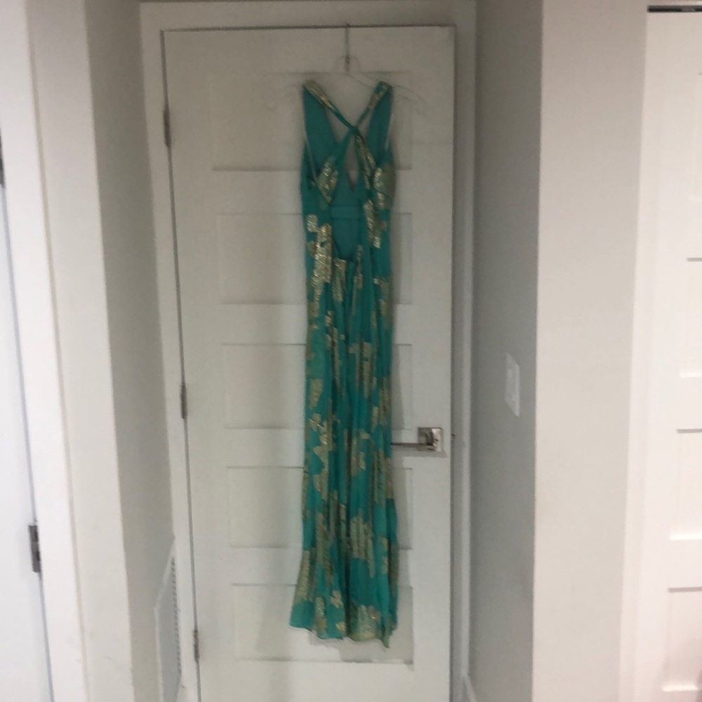 Dress - Picture 2 of 2